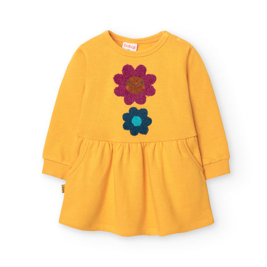 Vestido de felpa amarillo mostaza con mallas para mini niña