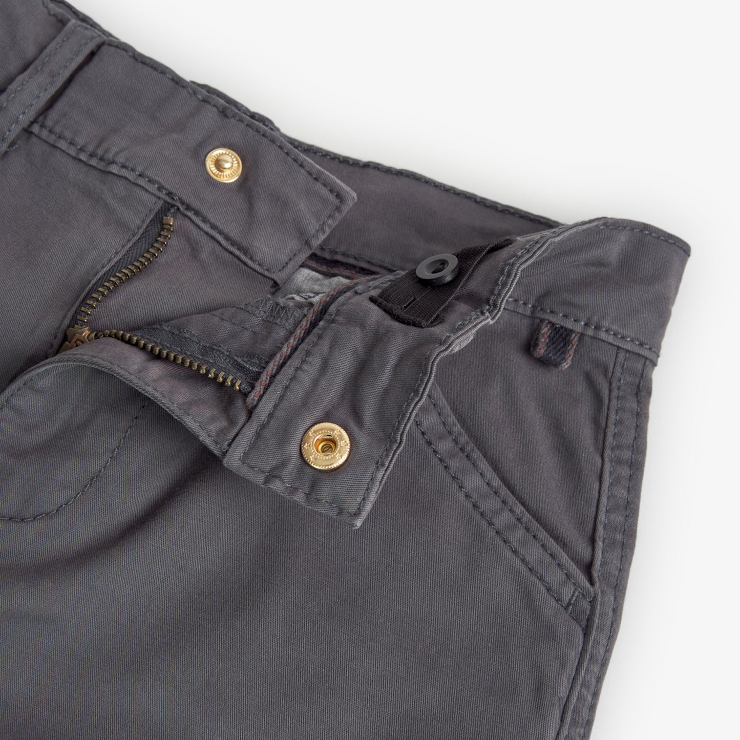 Pantalón gabardina stretch gris niño jr