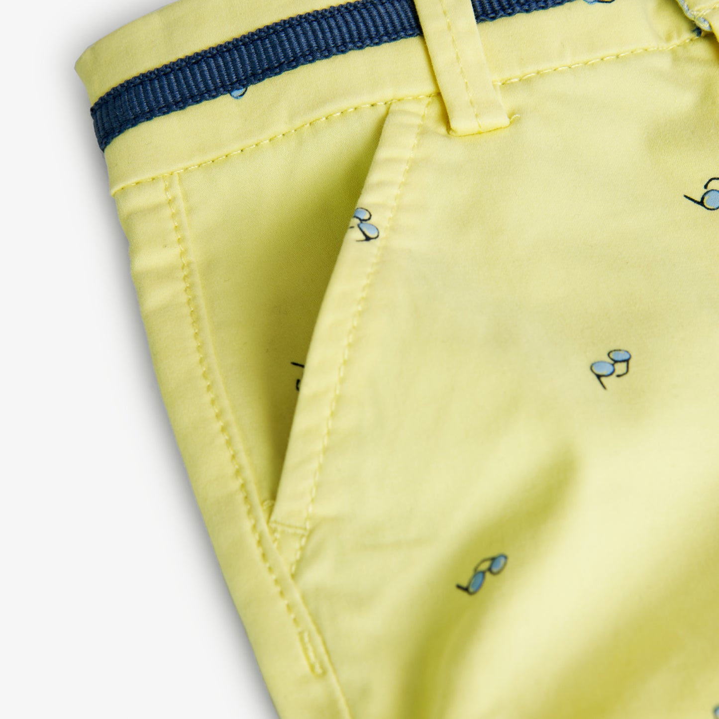 Short satén amarillo mini niño