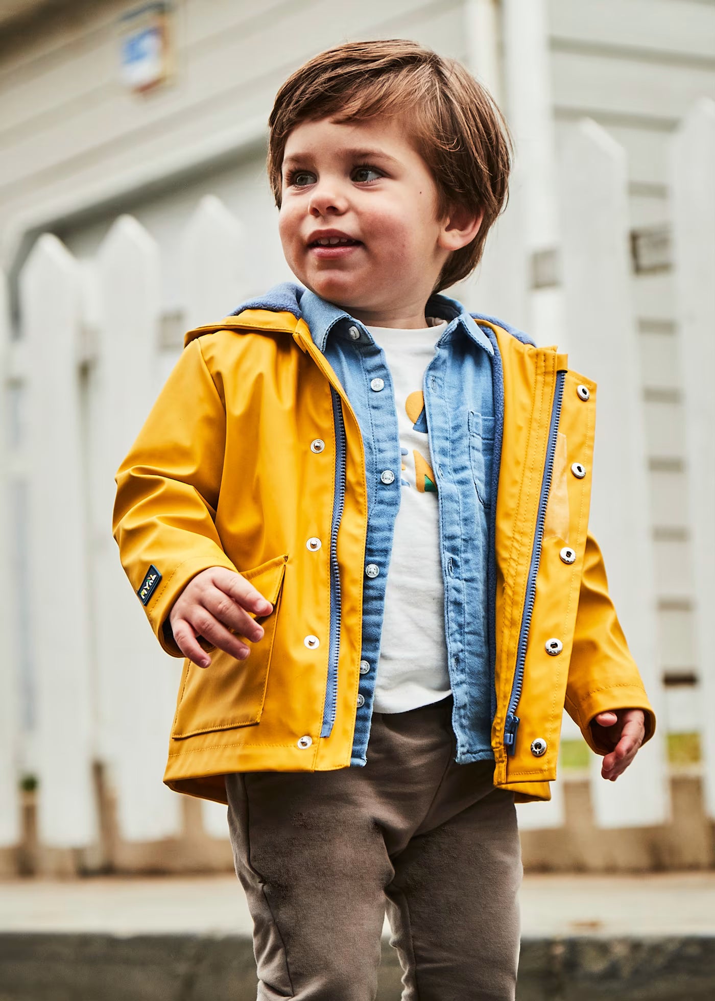 Impermeable amarillo para bebé niño